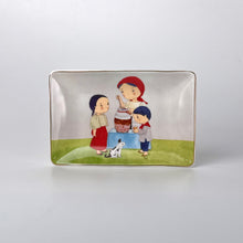 Load image into Gallery viewer, Street food Trinket Dish in a Kraft Box