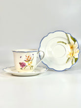 Load image into Gallery viewer, Philippine Handsome Sunbird Cups and Saucers Set of 4