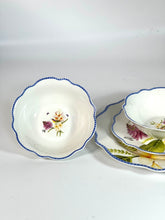 Load image into Gallery viewer, Philippine Handsome Sunbird Dinner and Salad Plate with Bowls Set of 4