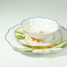 Load image into Gallery viewer, Philippine Handsome Sunbird Dinner and Salad Plate with Bowls Set of 4
