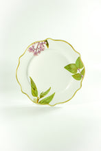 Load image into Gallery viewer, Ibon Collections  Dinner and Salad Plate Set 4
