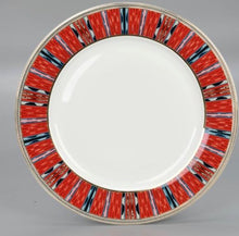 Load image into Gallery viewer, KAAYO Dinner and Salad Plates Set Design B
